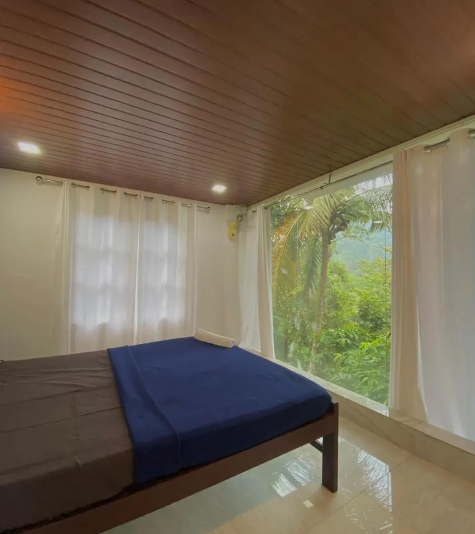 River View By Trippzo Meppadi Homestay