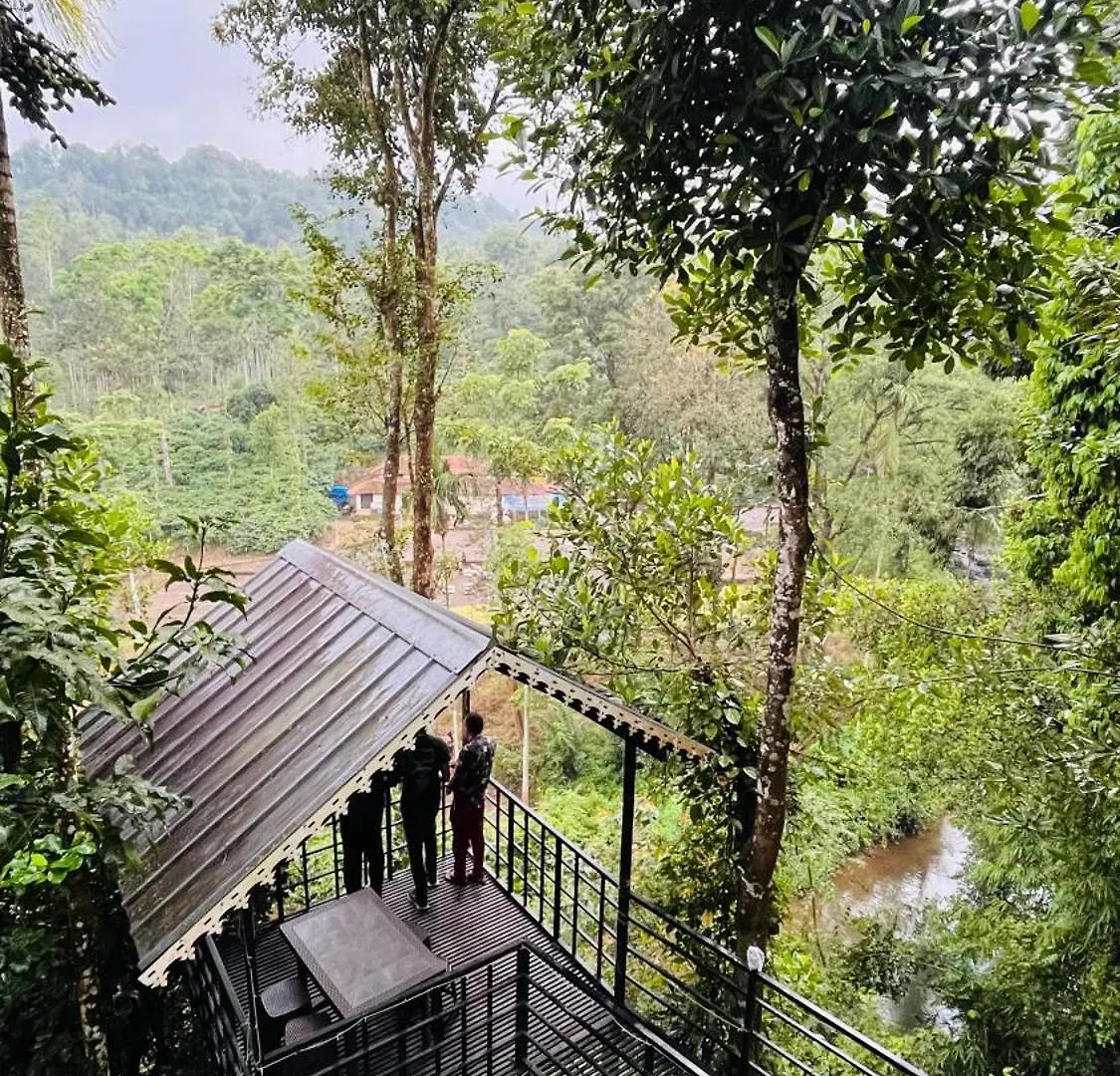 River View By Trippzo Meppadi Homestay